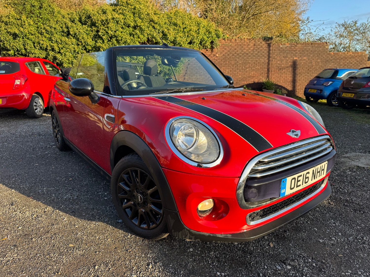 Used MINI Convertible 2016 for sale - 76809434: Photo 1