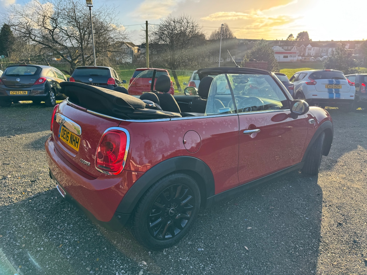 Used MINI Convertible 2016 for sale - 76809434: Photo 3