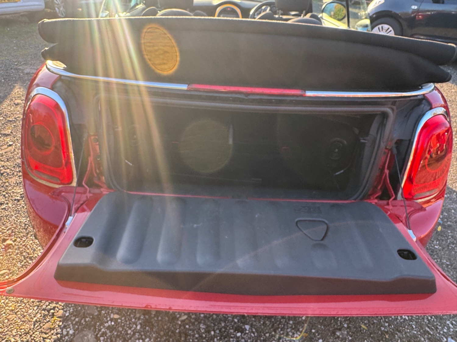 Used MINI Convertible 2016 for sale - 76809434: Photo 5