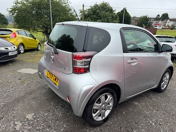 Used Toyota IQ 2009 for sale - 78926793: Photo