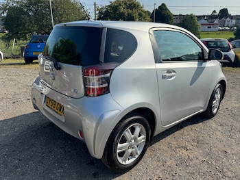 Used Toyota IQ 2009 for sale - 75595926: Photo