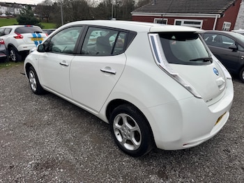 Used Nissan Leaf 2016 for sale - 76982637: Photo