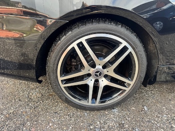 Used Mercedes-Benz E Class 2014 for sale - 76718986: Photo