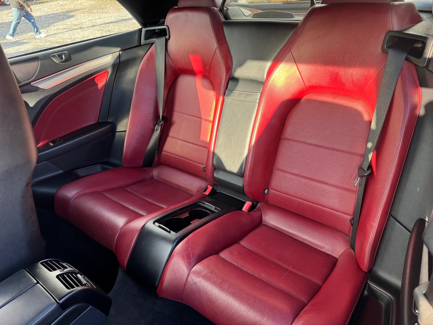 Used Mercedes-Benz E Class 2014 for sale - 76718986: Photo 8