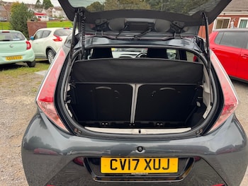 Used Toyota AYGO 2017 for sale - 76231827: Photo