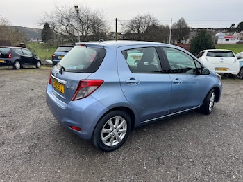 Used Toyota Yaris 2012 for sale - 77578798: Photo