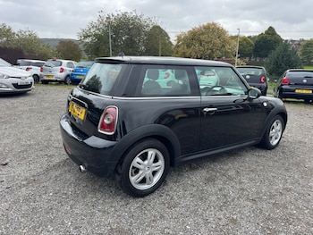 Used MINI Hatch 2010 for sale - 76170919: Photo 3