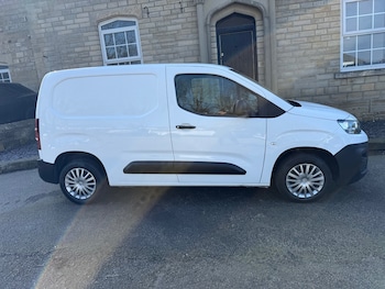 Used Citroen Berlingo 2021 for sale - 77946426: Photo