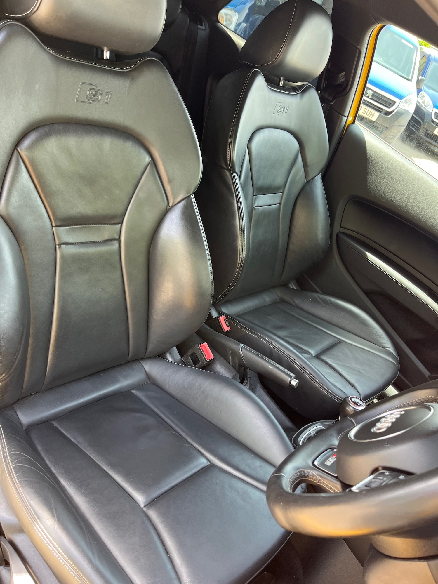 Used Audi A1 2014 for sale - 77138135: Photo 5