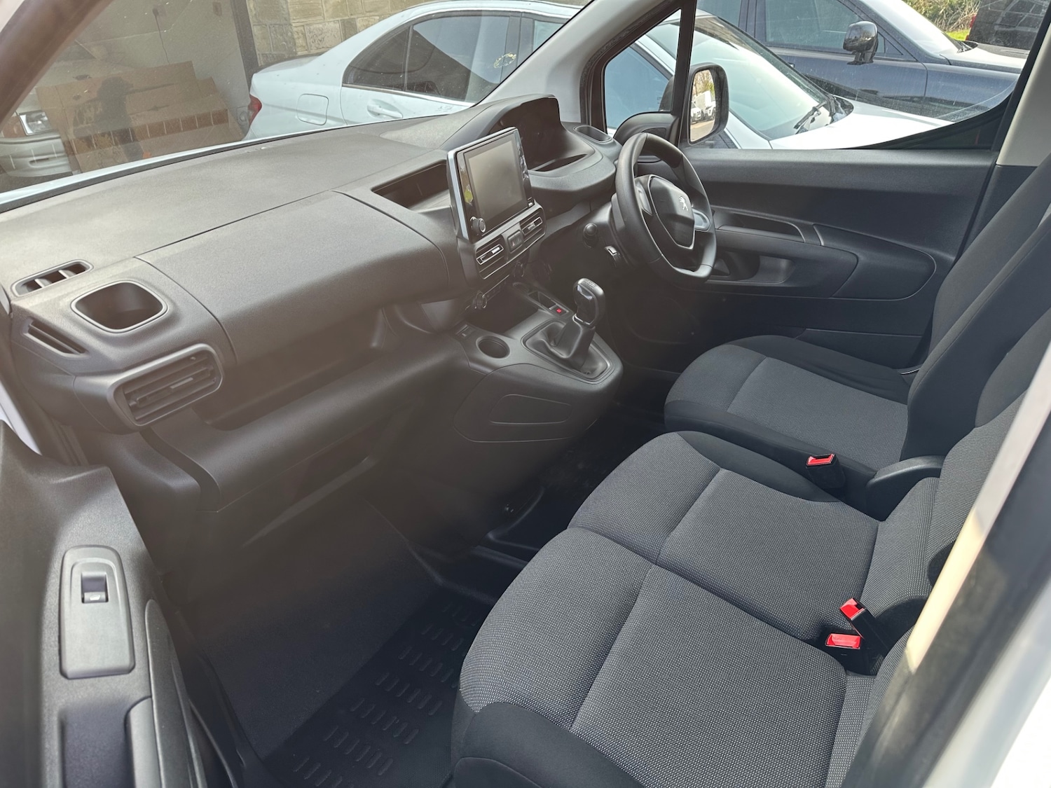 Used Peugeot Partner 2019 for sale - 77829975: Photo 12