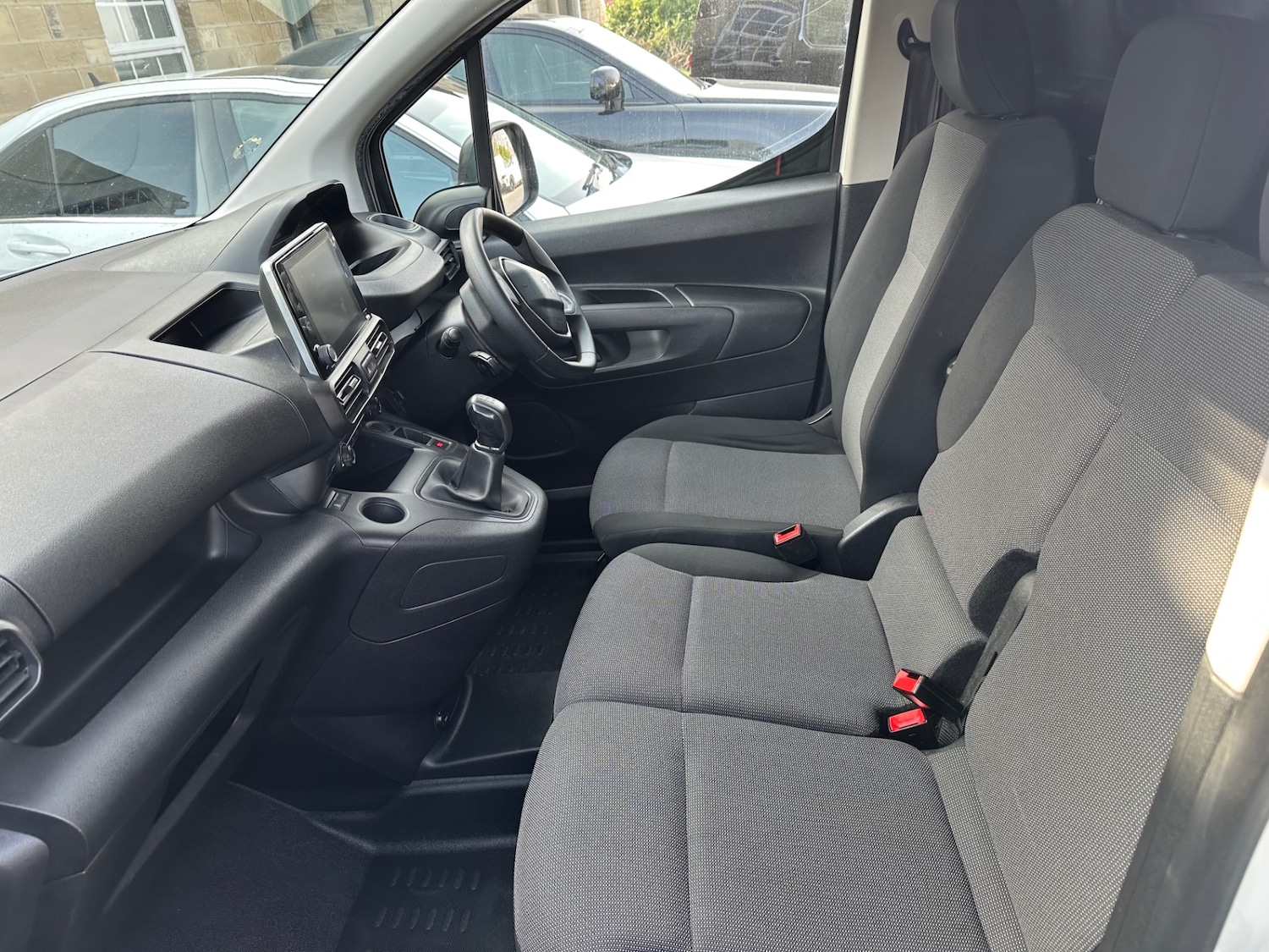 Used Peugeot Partner 2019 for sale - 77829975: Photo 13