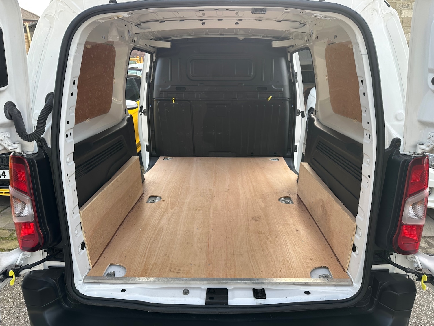 Used Peugeot Partner 2019 for sale - 77829975: Photo 14