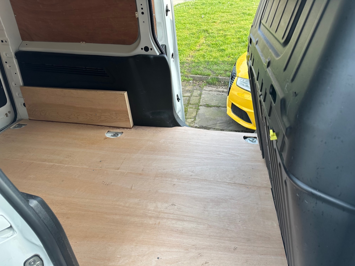 Used Peugeot Partner 2019 for sale - 77829975: Photo 28