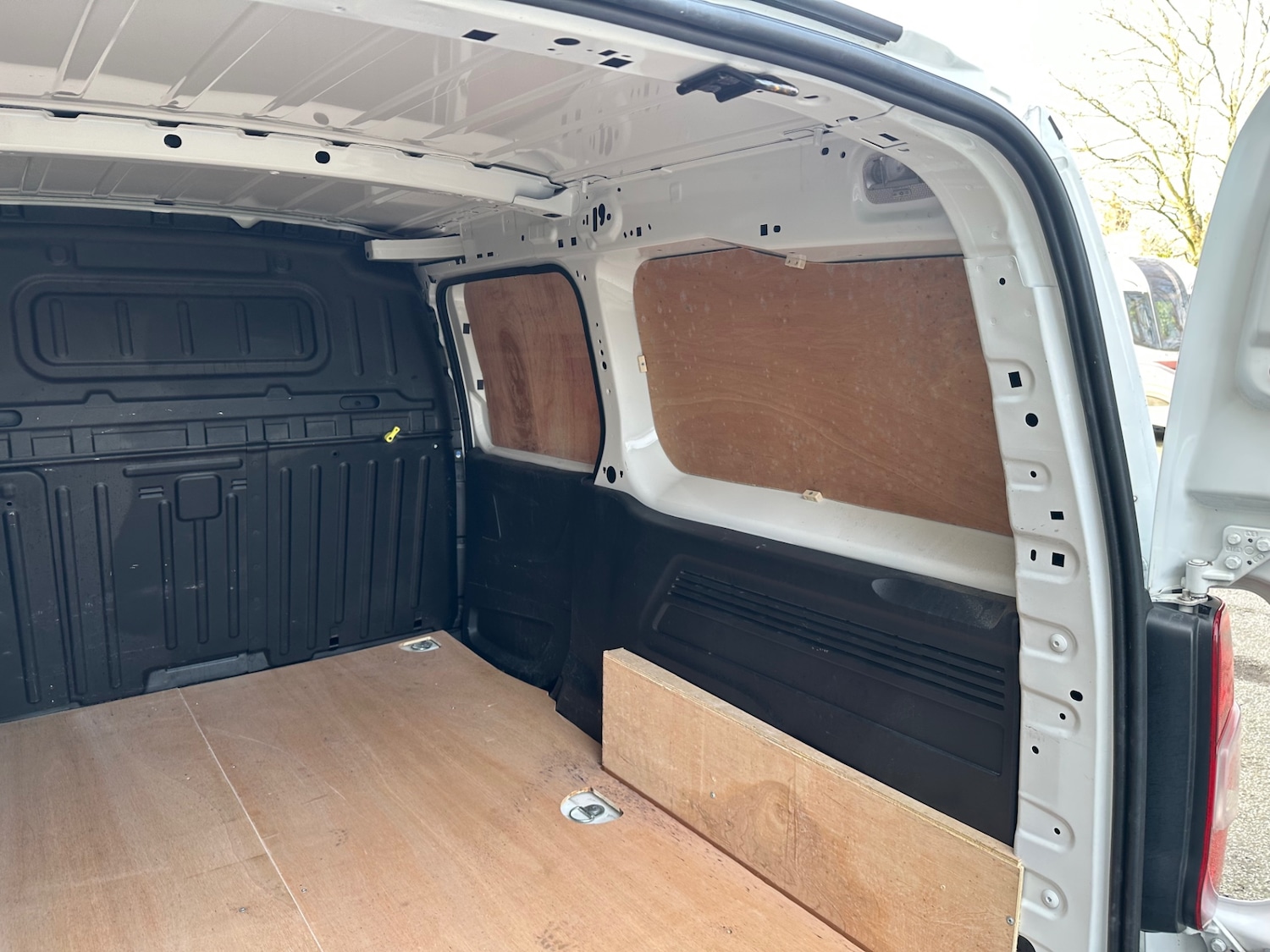 Used Peugeot Partner 2019 for sale - 77829975: Photo 30