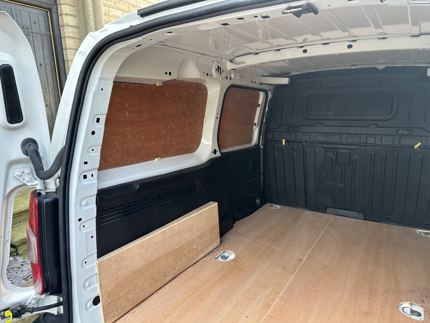 Used Peugeot Partner 2019 for sale - 77829975: Photo 31