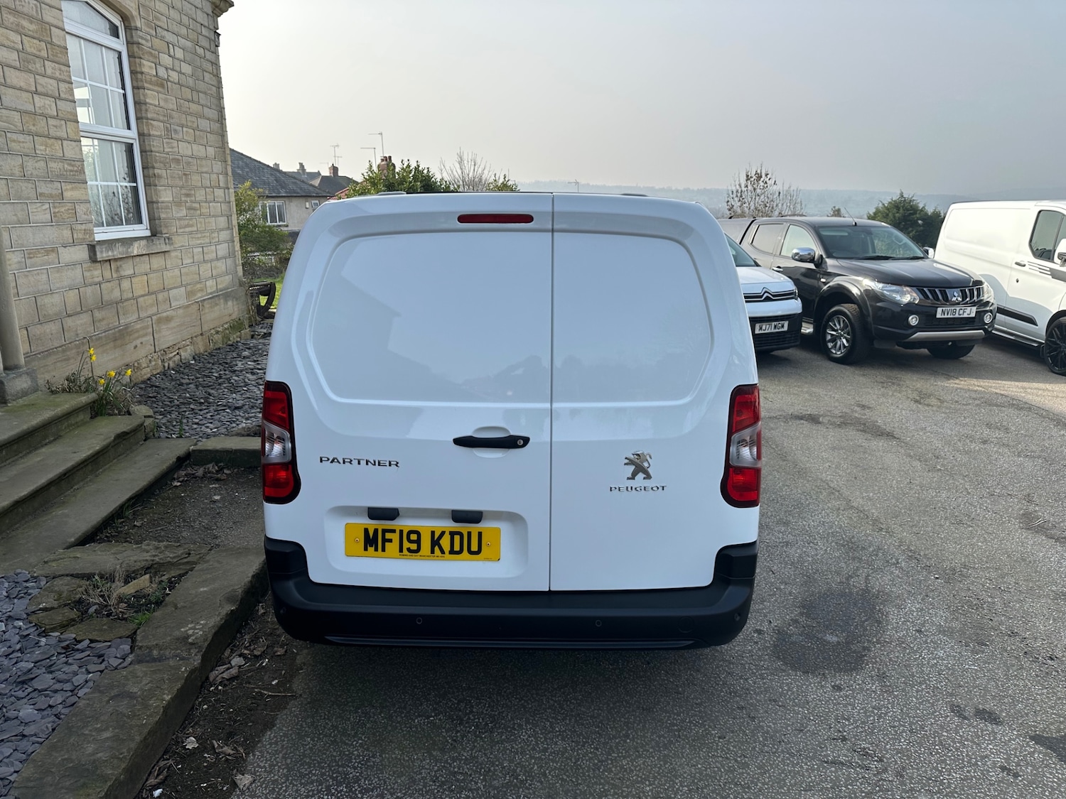 Used Peugeot Partner 2019 for sale - 77829975: Photo 9