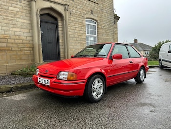 Used Ford Escort 1989 for sale - 77501435: Photo