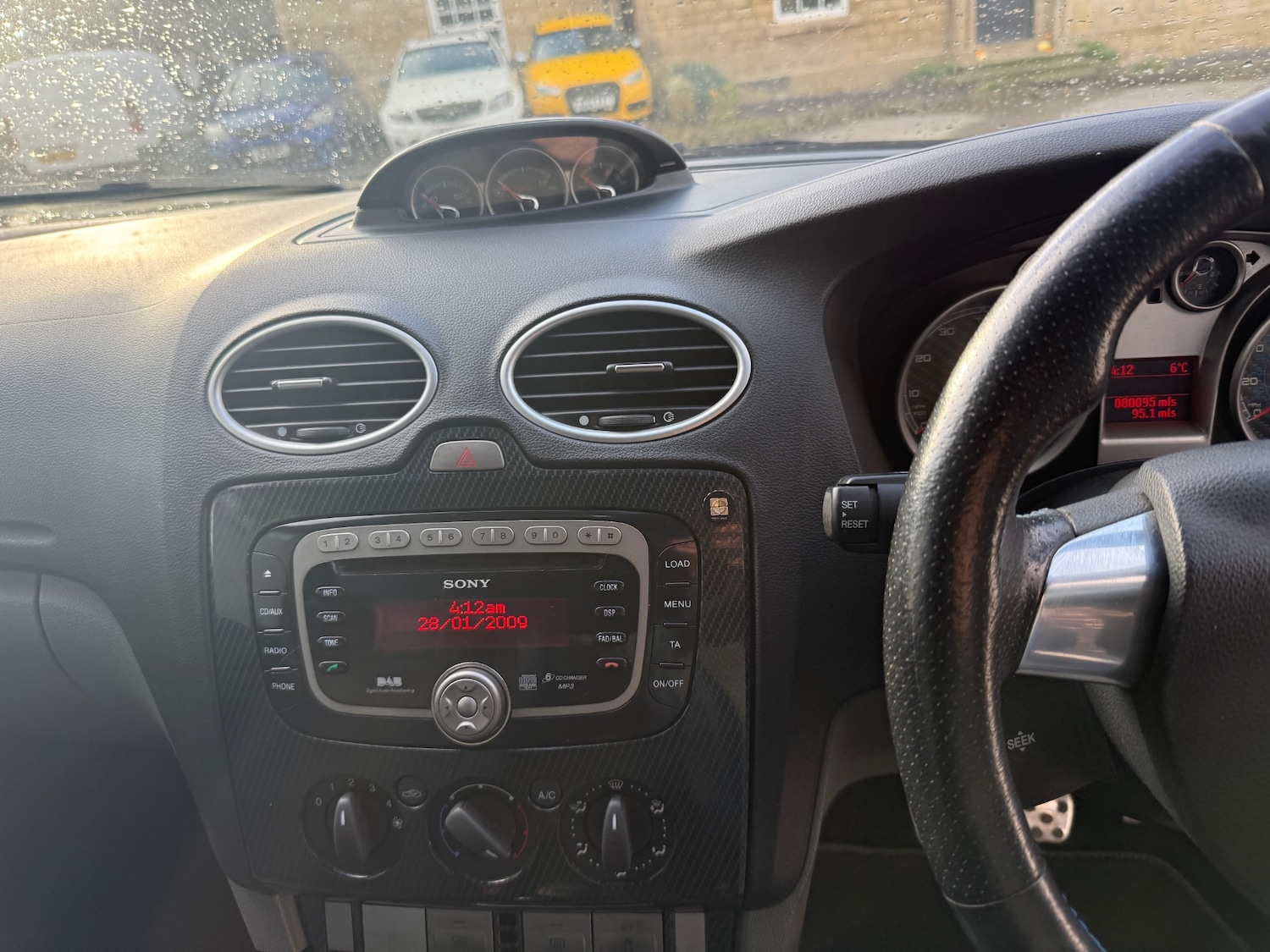 Used Ford Focus 2009 for sale - 76784280: Photo 17