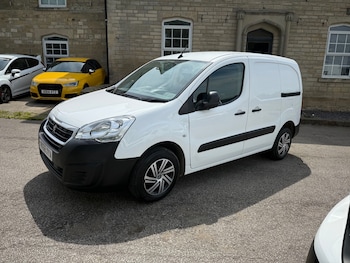 Used Peugeot Partner 2018 for sale - 76063993: Photo