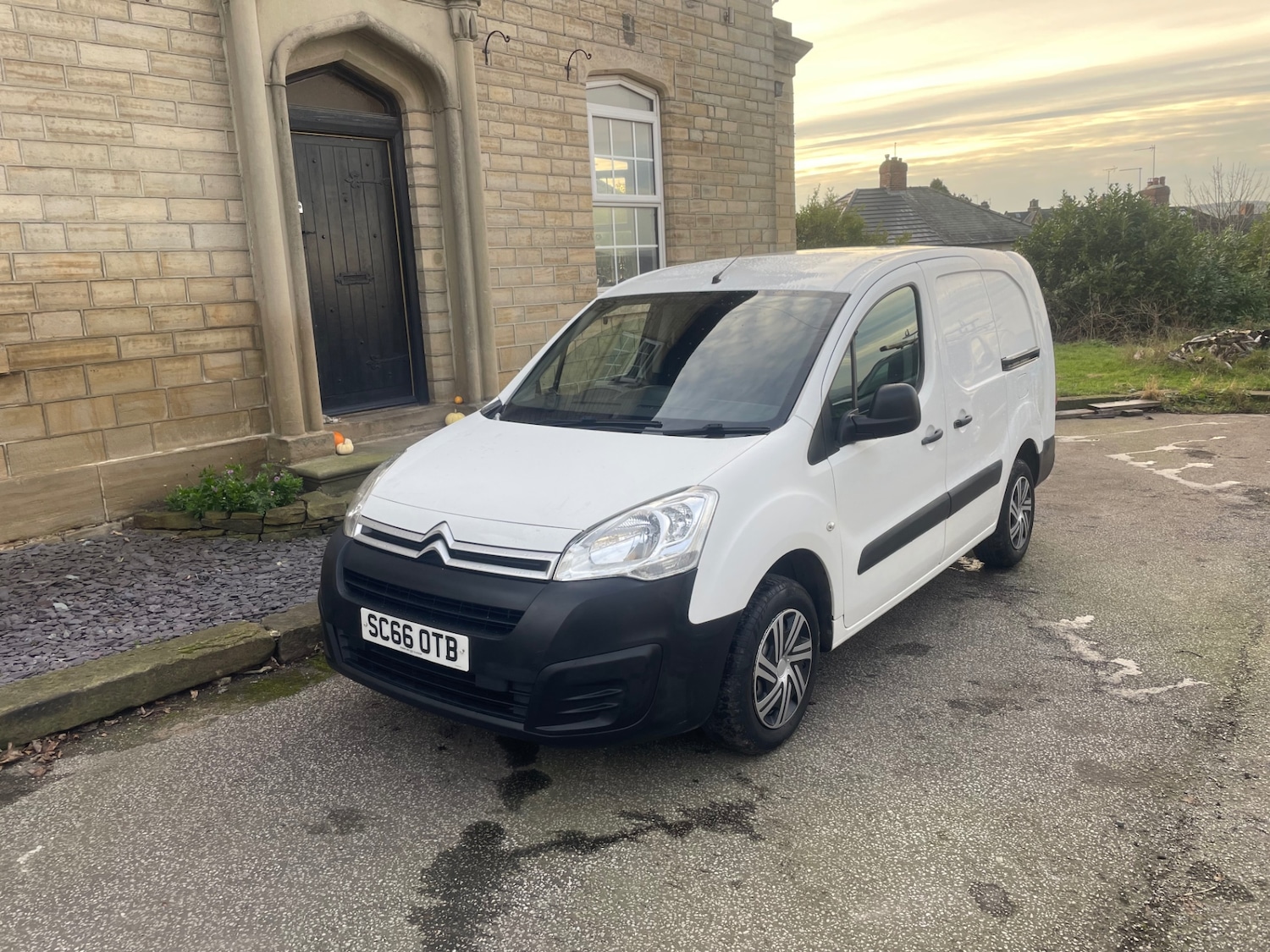 Used Citroen Berlingo 2017 for sale - 76651330: Photo 14