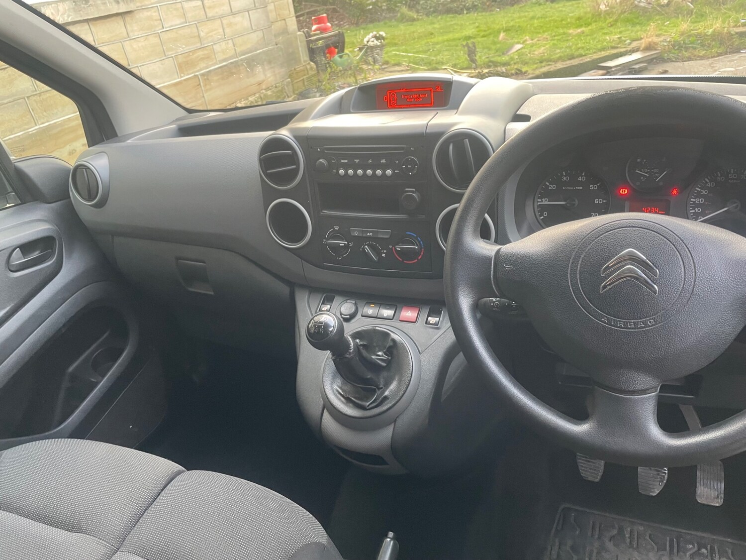 Used Citroen Berlingo 2017 for sale - 76651330: Photo 21