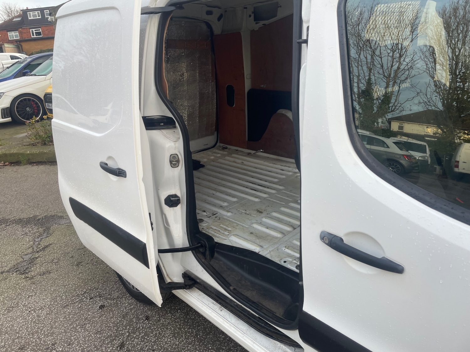 Used Citroen Berlingo 2017 for sale - 76651330: Photo 24