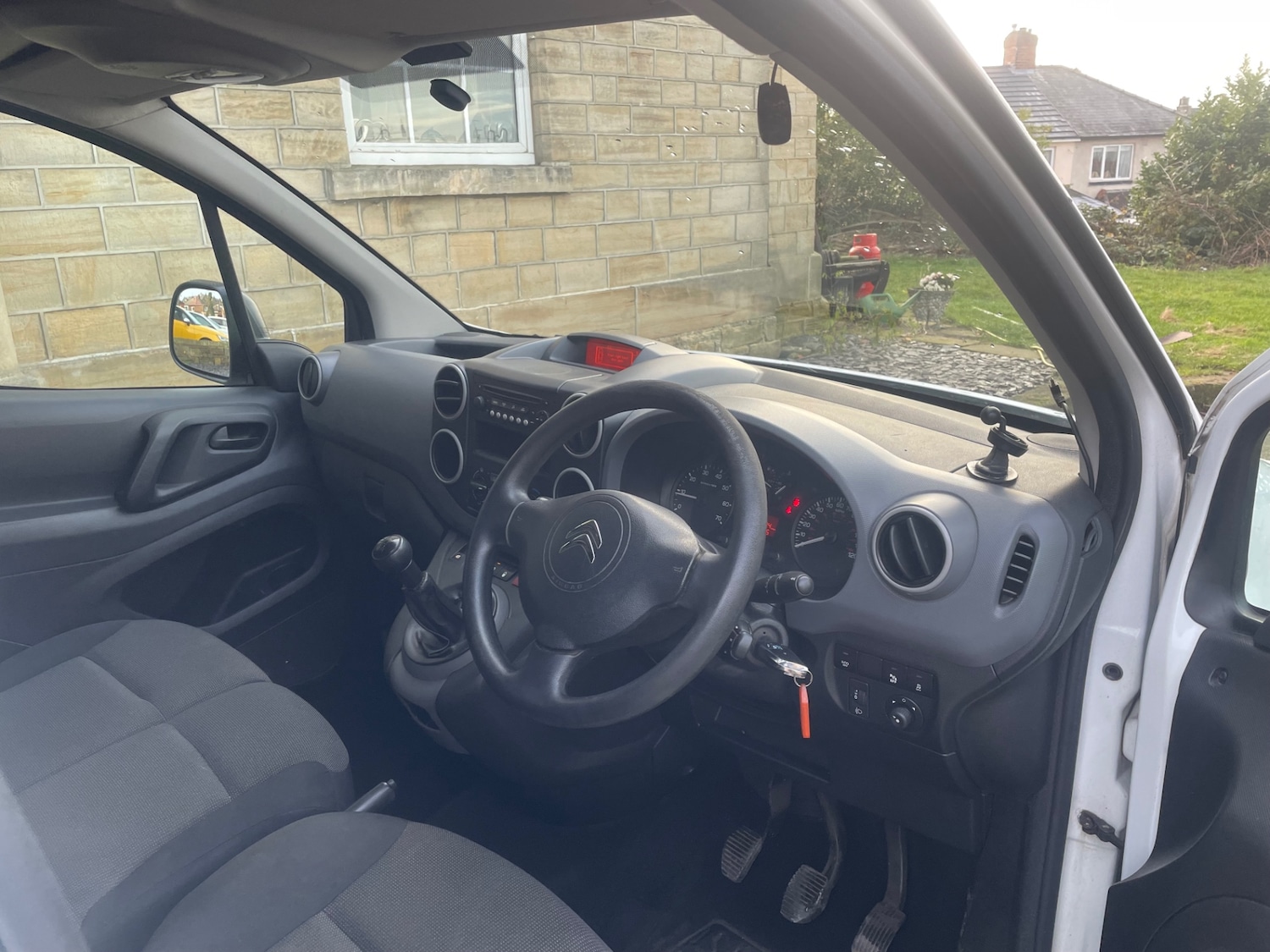 Used Citroen Berlingo 2017 for sale - 76651330: Photo 9