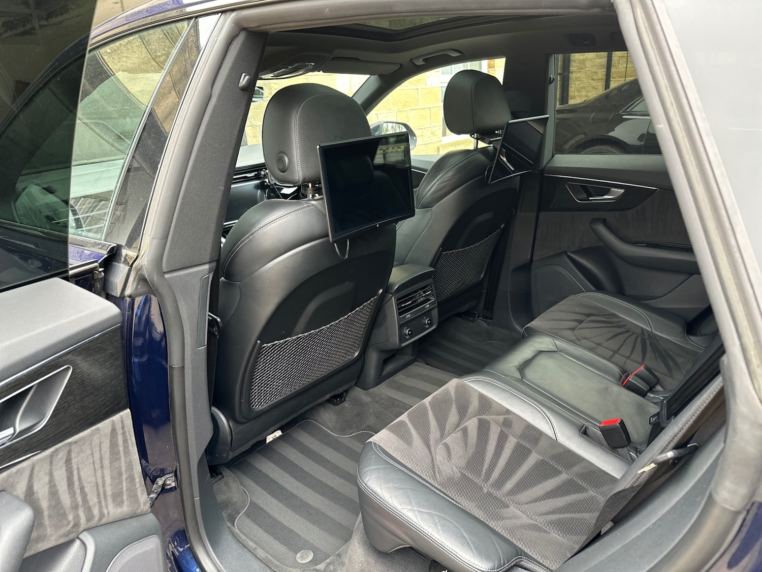 Used Audi Q8 2019 for sale - 77830349: Photo 17