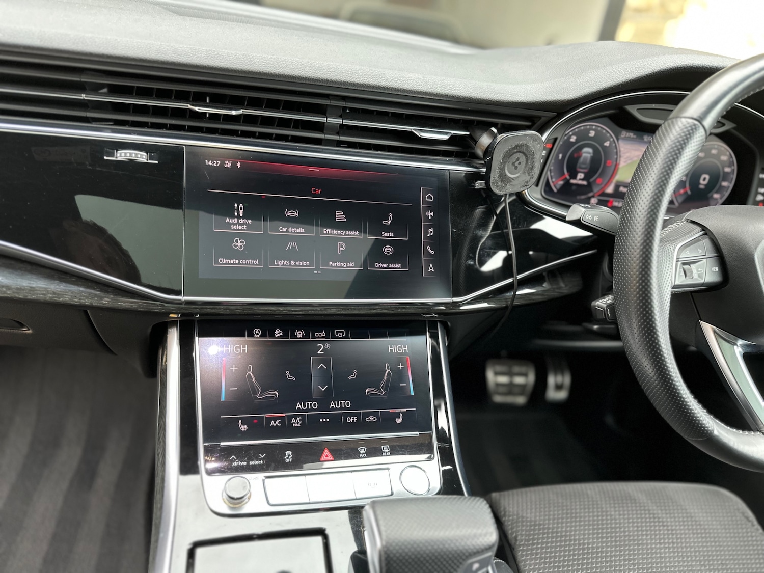 Used Audi Q8 2019 for sale - 77830349: Photo 37