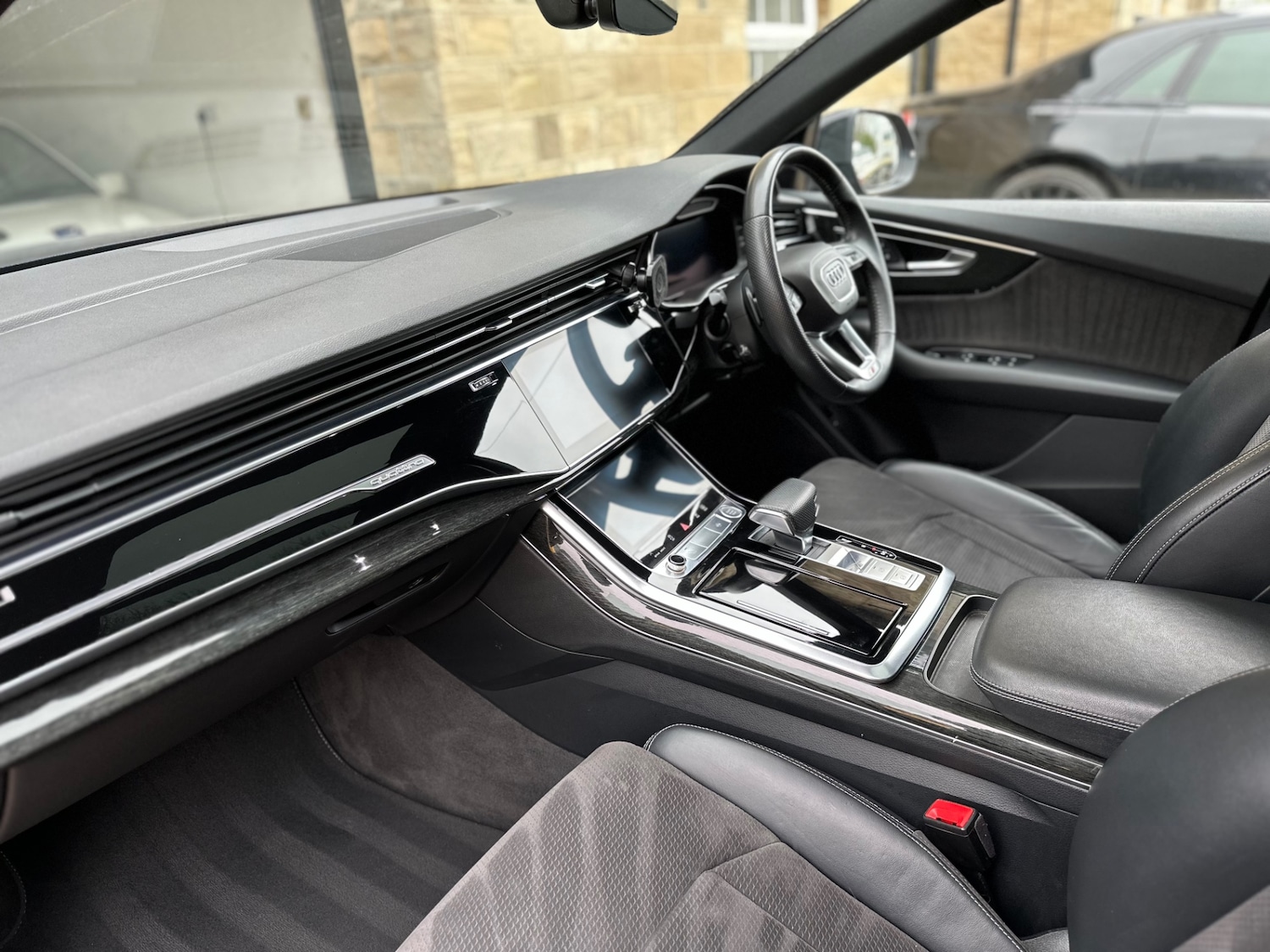 Used Audi Q8 2019 for sale - 77830349: Photo 38