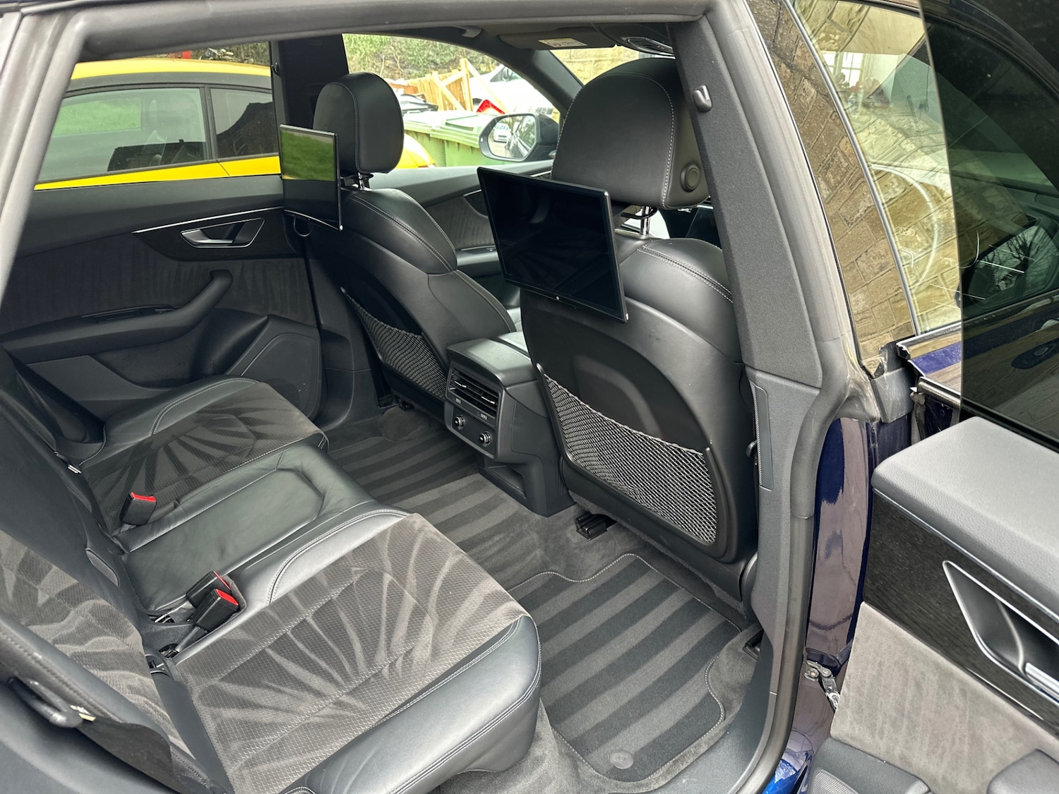 Used Audi Q8 2019 for sale - 77830349: Photo 48