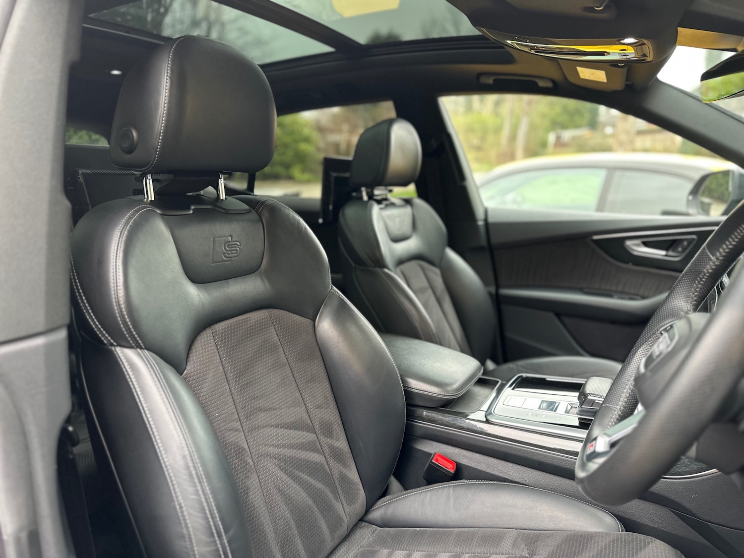 Used Audi Q8 2019 for sale - 77830349: Photo 51