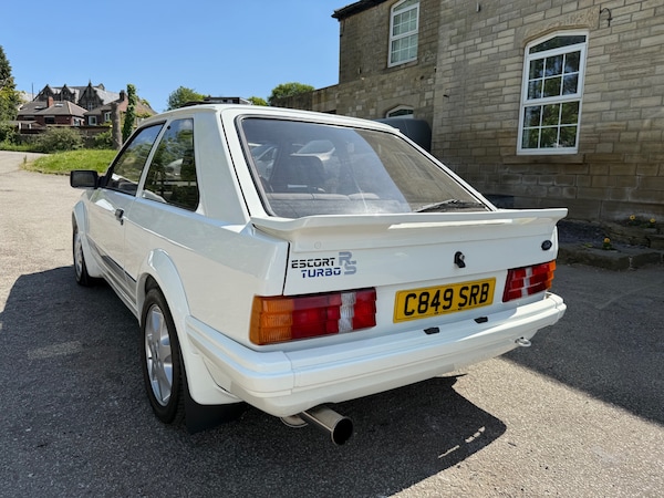Used Ford Escort 1986 for sale - 75746785: Photo 14