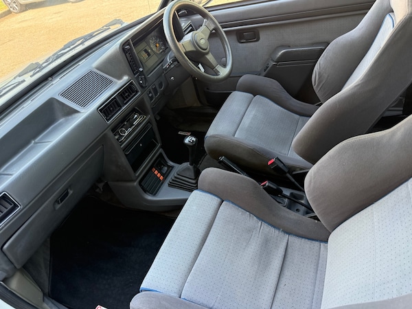 Used Ford Escort 1986 for sale - 75746785: Photo 26