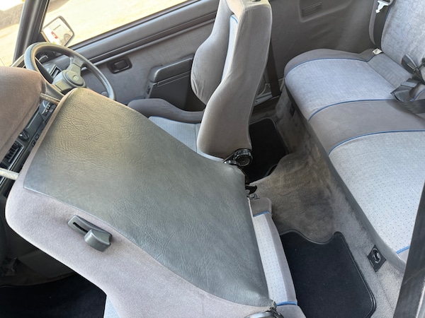 Used Ford Escort 1986 for sale - 75746785: Photo 28