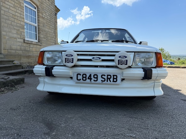 Used Ford Escort 1986 for sale - 75746785: Photo 2