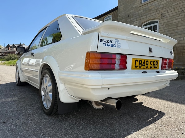Used Ford Escort 1986 for sale - 75746785: Photo 4