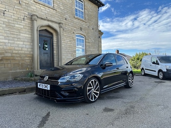 Used Volkswagen Golf 2019 for sale - 78144265: Photo