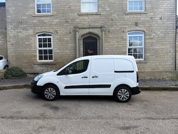 Used Peugeot Partner 2017 for sale - 79855272: Photo