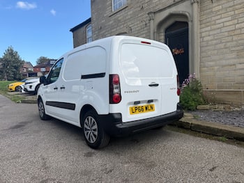 Used Peugeot Partner 2017 for sale - 79855272: Photo