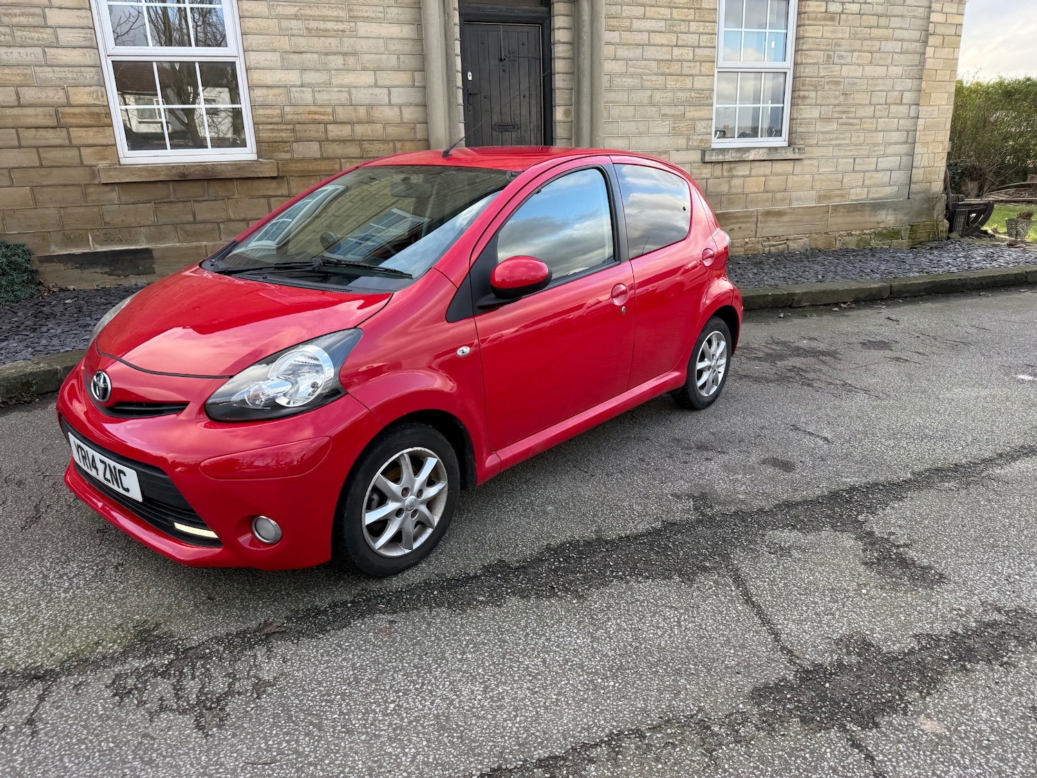 Used Toyota AYGO 2014 for sale - 77312741: Photo 12