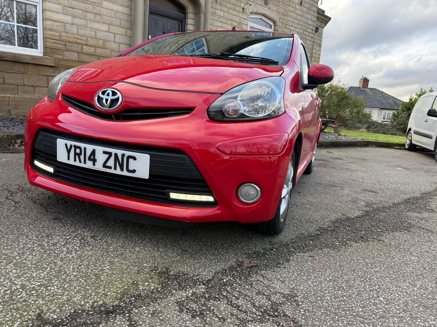 Used Toyota AYGO 2014 for sale - 77312741: Photo 25