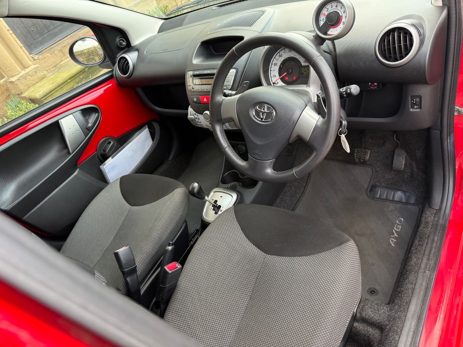 Used Toyota AYGO 2014 for sale - 77312741: Photo 4