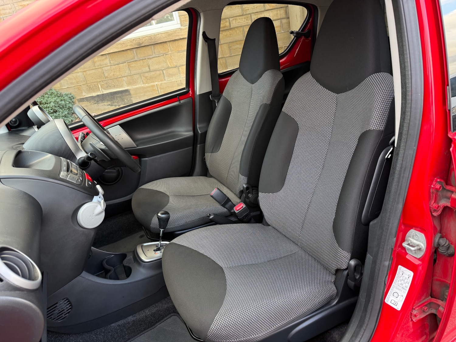 Used Toyota AYGO 2014 for sale - 77312741: Photo 7