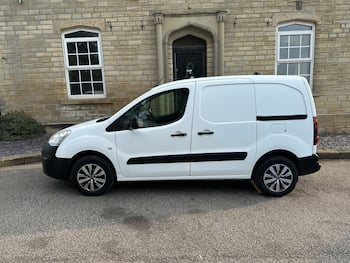 Used Peugeot Partner 2017 for sale - 79641397: Photo