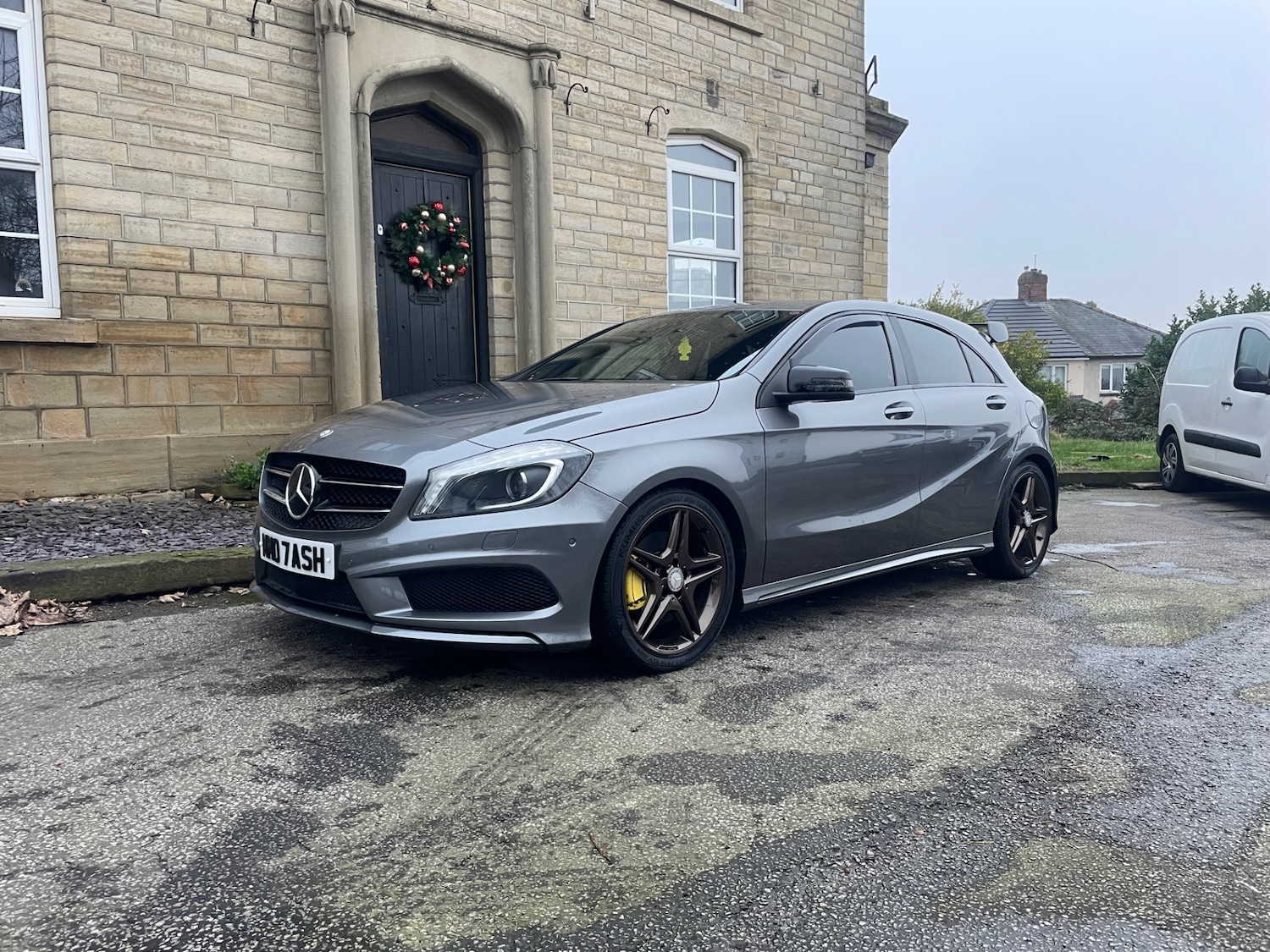 Used Mercedes-Benz A-Class 2013 for sale - 77012937: Photo 2