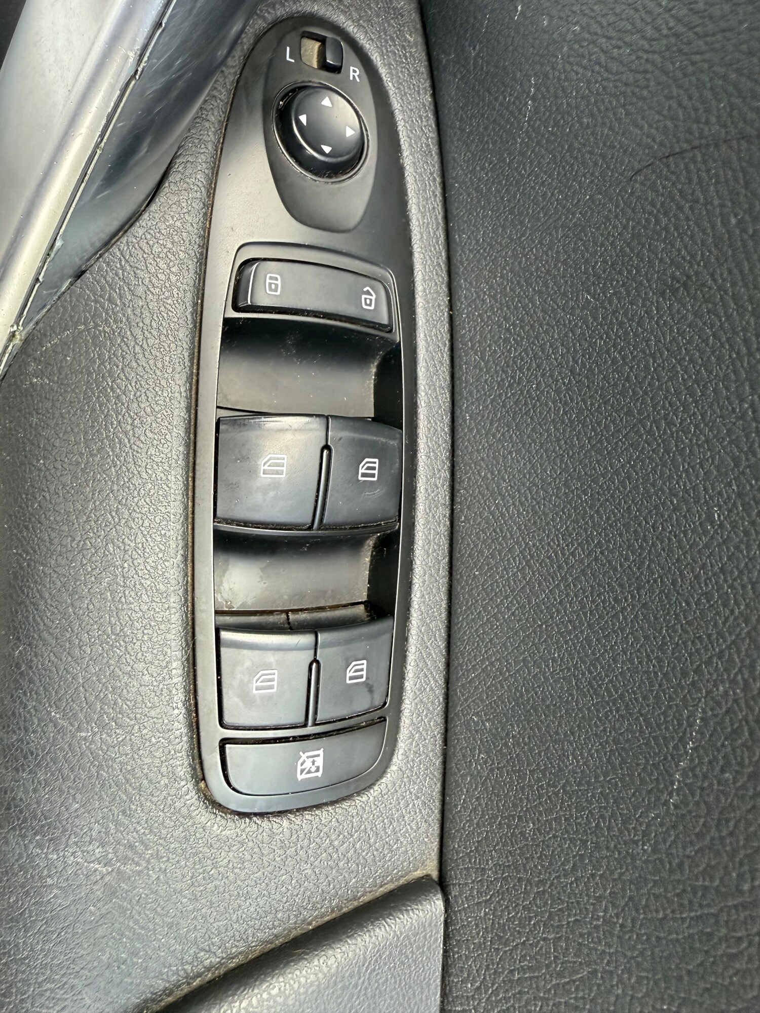 Used Mercedes-Benz X-Class 2019 for sale - 76117144: Photo 27