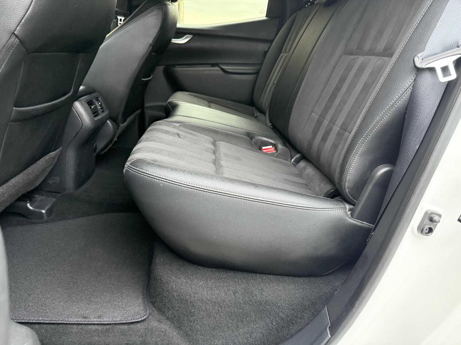 Used Mercedes-Benz X-Class 2019 for sale - 76117144: Photo 40