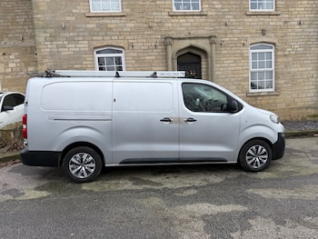 Used Peugeot Expert 2018 for sale - 77011637: Photo