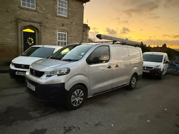 Used Peugeot Expert 2018 for sale - 77011637: Photo